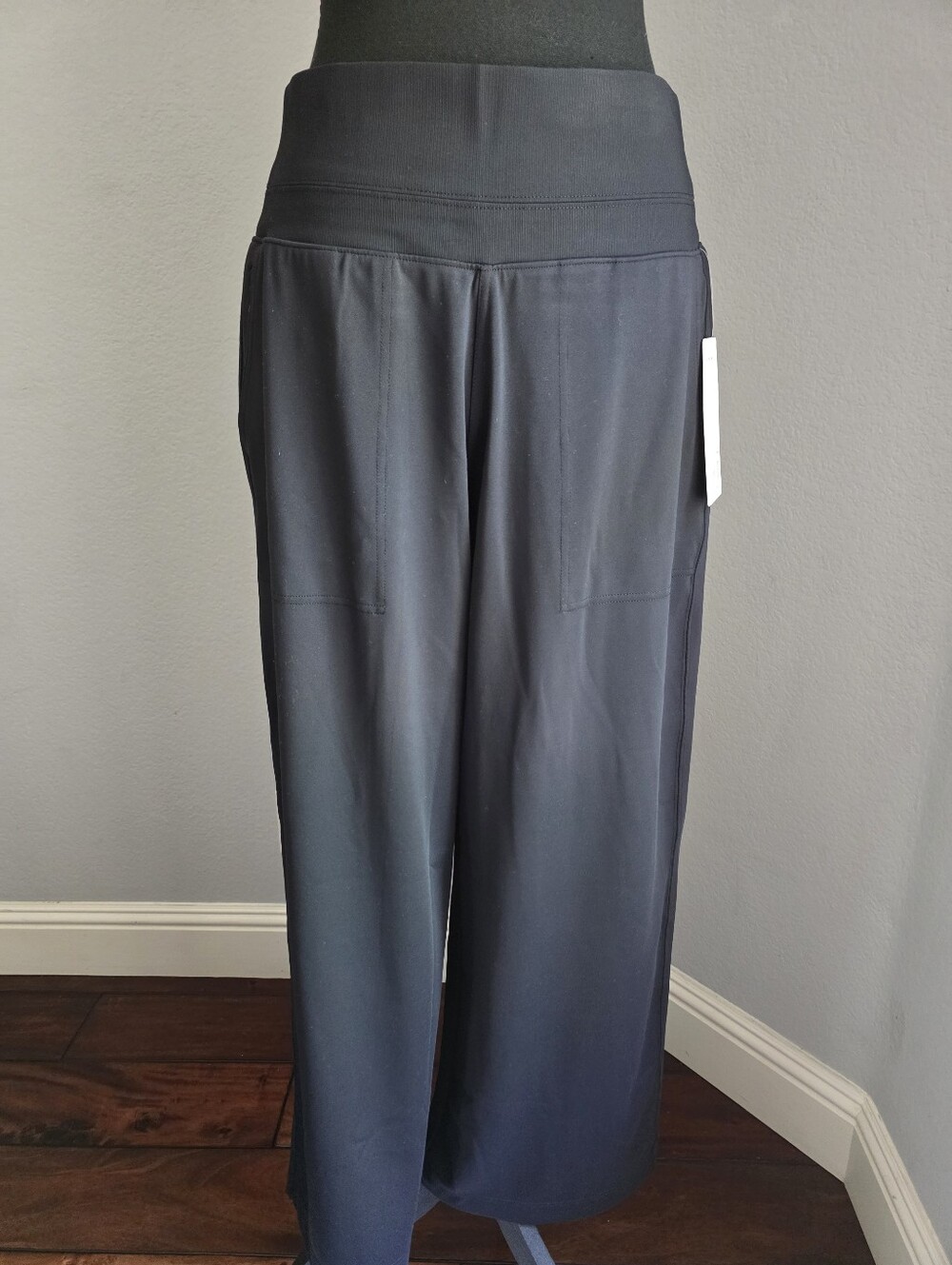 🔥Athleta Venice High-Rise Wide-Leg Pants, Black, Medium🔥